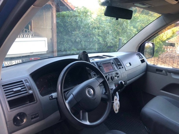 Vw t5 2,5 j mszaki s eszttikai llapotban elad magnszemlytl