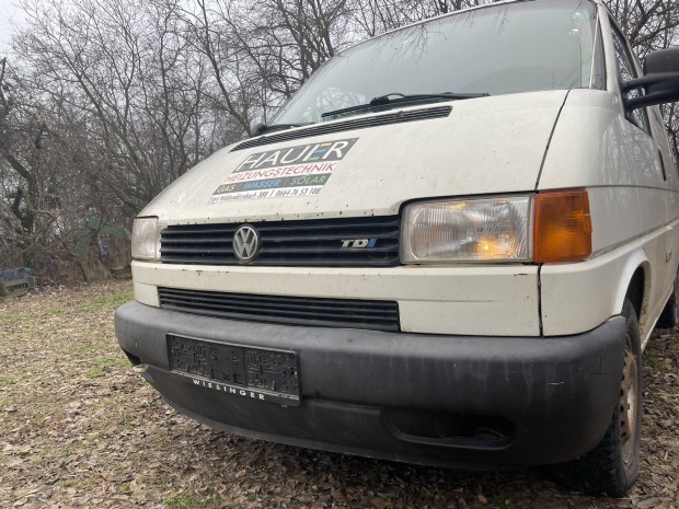 Vw transporter t4 2,5 Tdi alkatr�szek