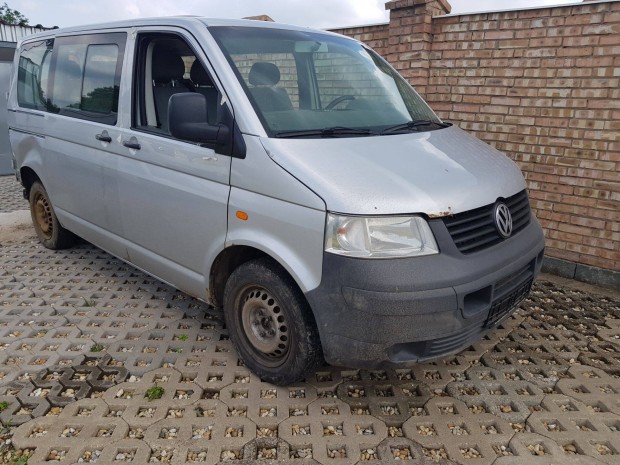 Vw transporter t5 caravelle multivan bontott alkatrszek