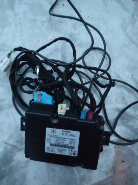W176 W246 Peiker modul+kábel köteg+antenna
