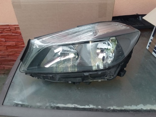 W176 bal f�nyszor� h7 A1768203861 elad�