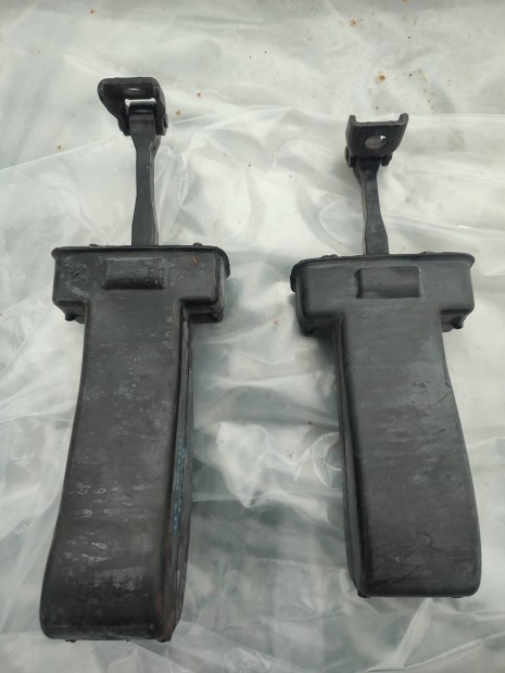 W177 W247 ajt� hat�rol� gy�ri 