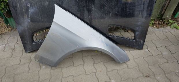 W207 S�RV�D� JOBB ELS� A2078800218 elad�