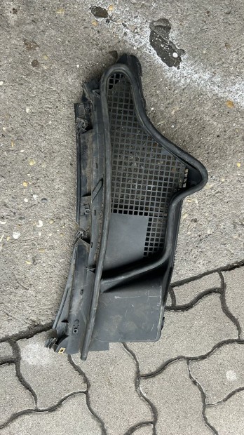 W210 SZELLZ TAKAR A2108301213 elad