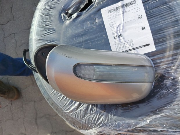 W220 JOBB VISSZAPILLANT� ELEKTROMOS A2208100476 elad�