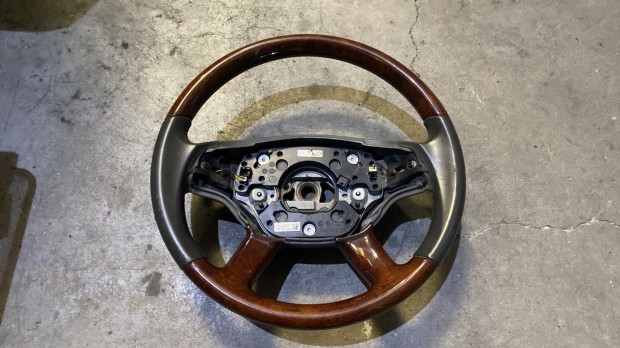 W221 Fa korm�ny A2214600303 elad�