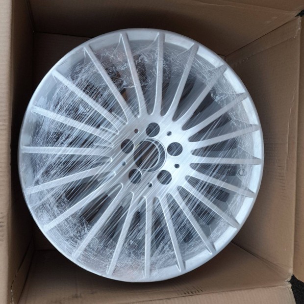W221 gyri alufelni 1db hts