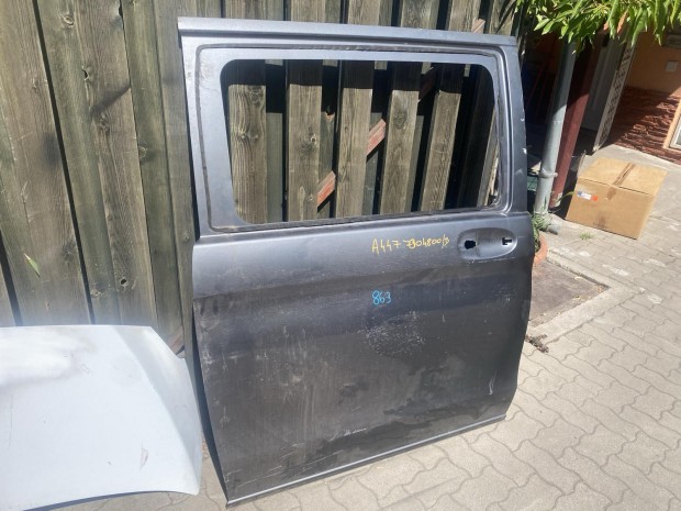 W447 Jobb tolajt elad