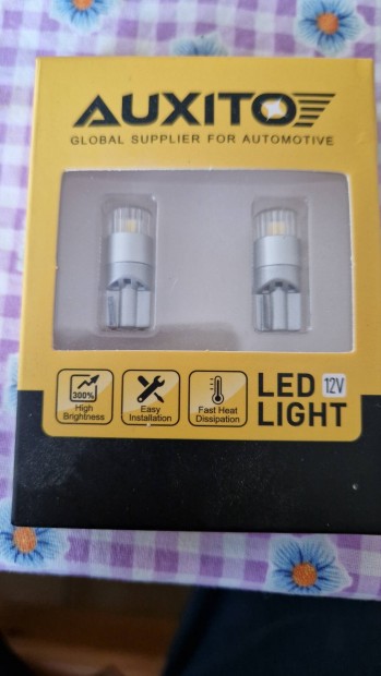 W5W LED-pár autókba