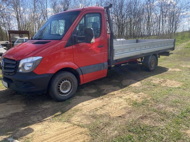 W906 318 sprinter  3.5t vontat�s