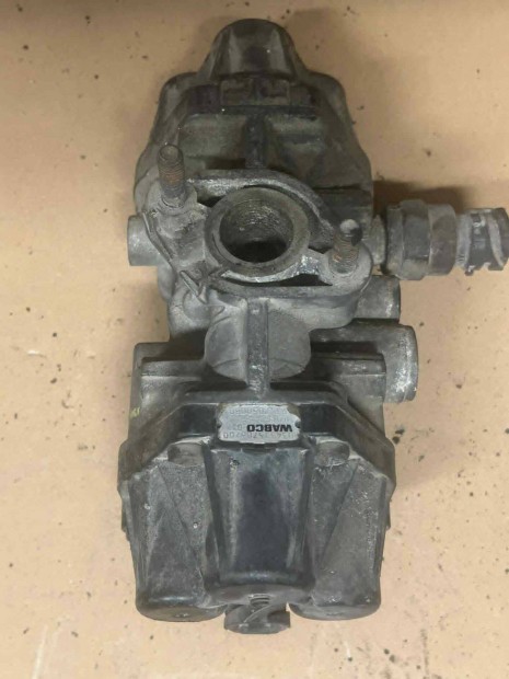 WABCO Többkörös védőszelep