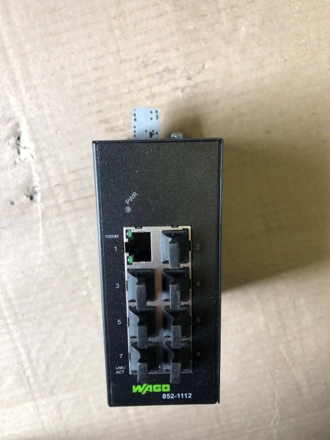 WAGO 852-1112 8 portos ipari Ethernet Switch