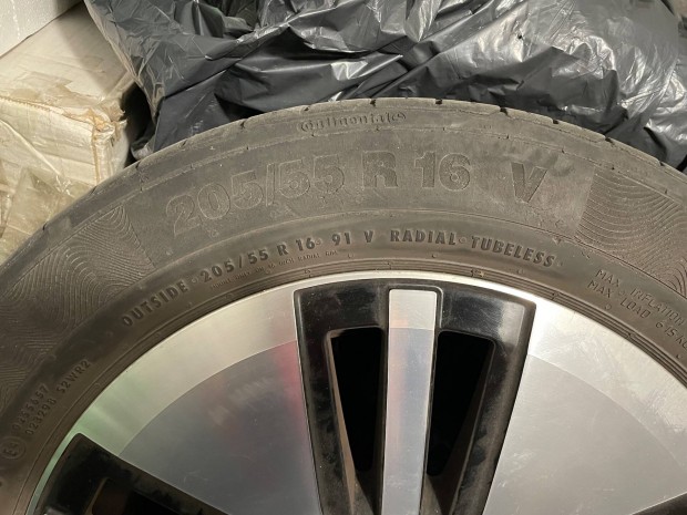 WV gyri alufelni nyri abroncsal