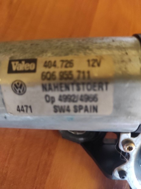 W polo 9n ablaktörló motor