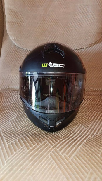 W-tec Flip-Up bukósisak