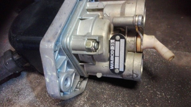 Wabco / Teheraut Kamion Busz / Kzifkszelep