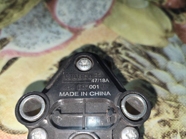 Wabco f�lke l�grug� szintez� szelep 4640070010