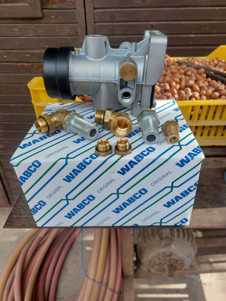 Wabco légfék szelep pótkocsi fékszelep fékerő szabályzóval