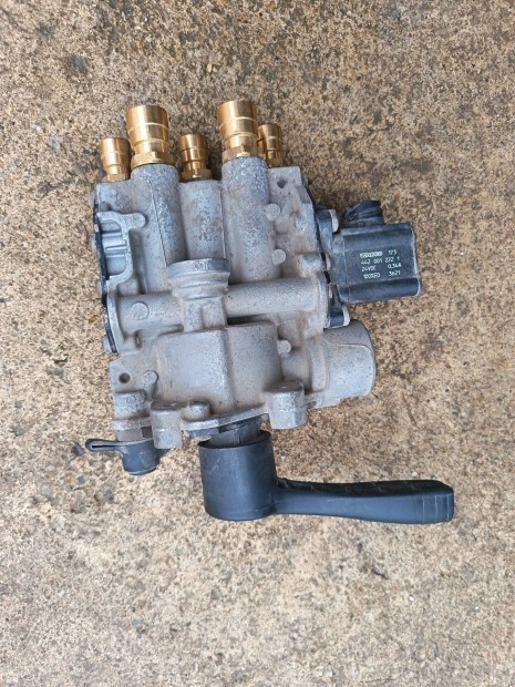 Wabco szintez� szelep 