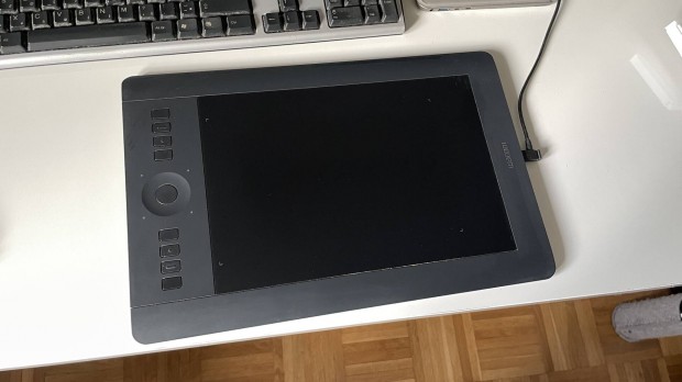 Wacom intuos M touch 