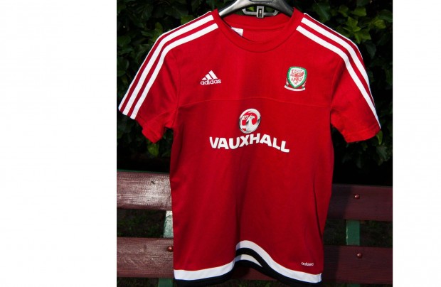 Wales vlogatott adidas gyerek mez (M, 152)