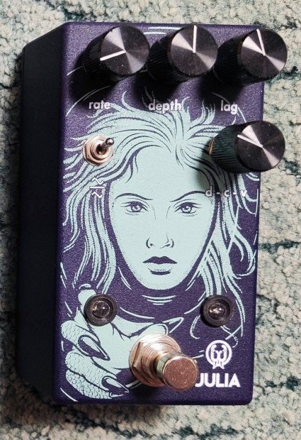 Walrus Audio Julia V2 Analog Chorus/Vibrato pedál