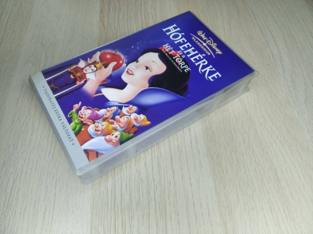 Walt Disney - A Hfehrke s a ht trpe / VHS Kazetta