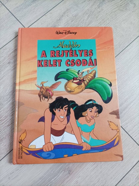 Walt Disney knyv Aladdin a rejtlyes kelet csodi
