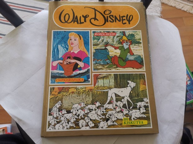 Walt Disney meseknyv - Csipkerzsika + Robin Hood + 101 kiskutya