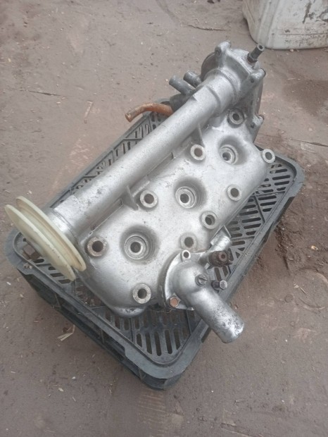 Warburg hengerfej elad�,