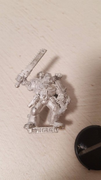 Warhammer 40,000 Space Marine Apothecary