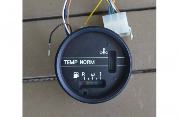 Wartburg 1.3 Trabant 1.1 �j kombin�lt v�zh�fok �s benzinszint m�szer