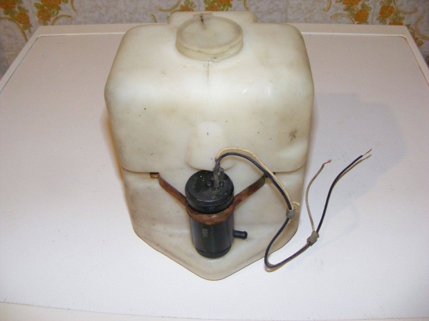 Wartburg 1.3 ablakmos� tar�ly motorral