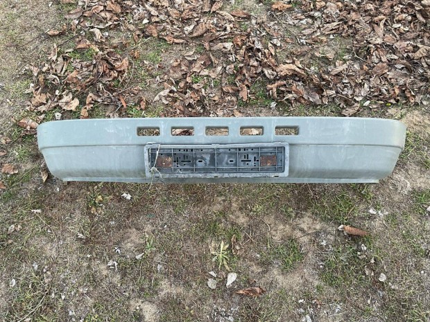 Wartburg 1.3 első lökhárító