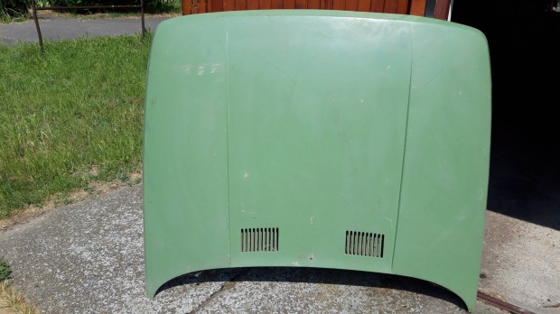 Wartburg 1/3 motorháztető bontott jó állapotú
