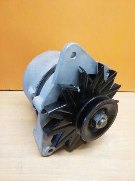 Wartburg 353,Barkas genertor,beptett feszltsgszablyzs,14V-42A