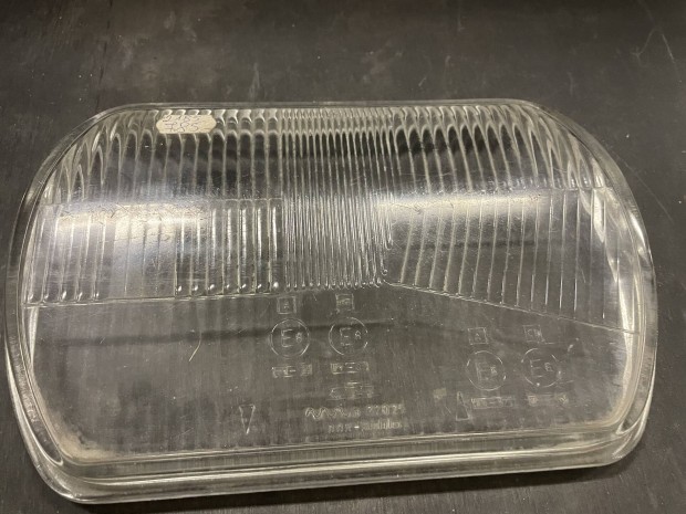 Wartburg 353 fényszóró üveg DDR