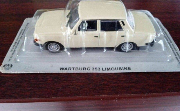 Wartburg 353 kisauto modell 1/43 Elad