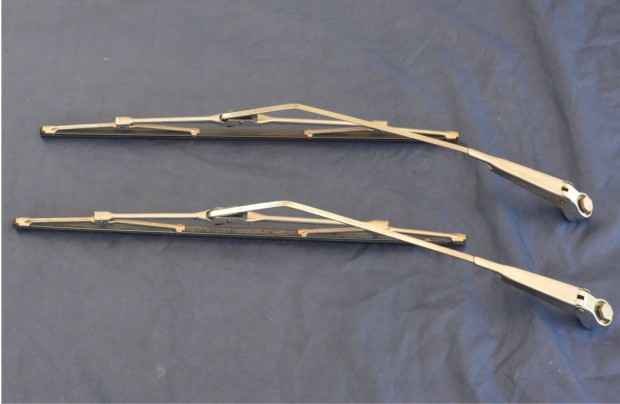 Wartburg 353 kr�m ablakt�rl� lap�t + kar p�rban gy�ri �j