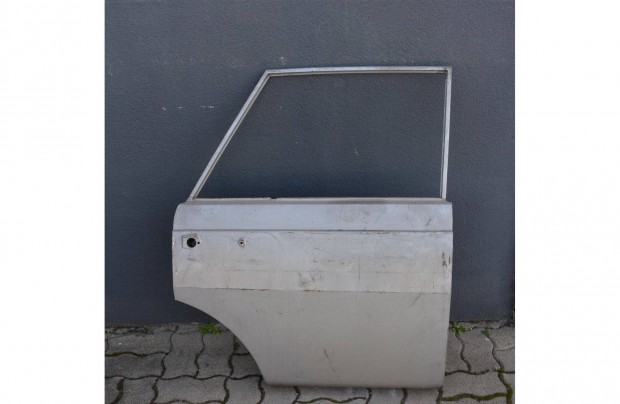 Wartburg 353 limousine régi fém kilincses jobb hátsó ajtó teljesen új