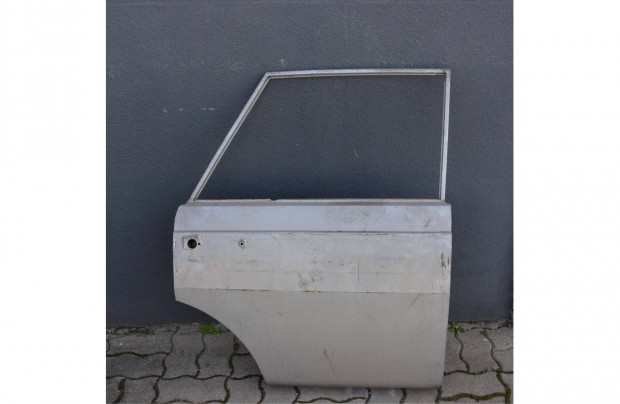 Wartburg 353 limousine j jobb hts ajt fm kilincses kivitelhez