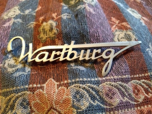 Wartburg de luxe gy j felirata