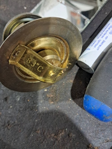 Wartburg termoszt�t 