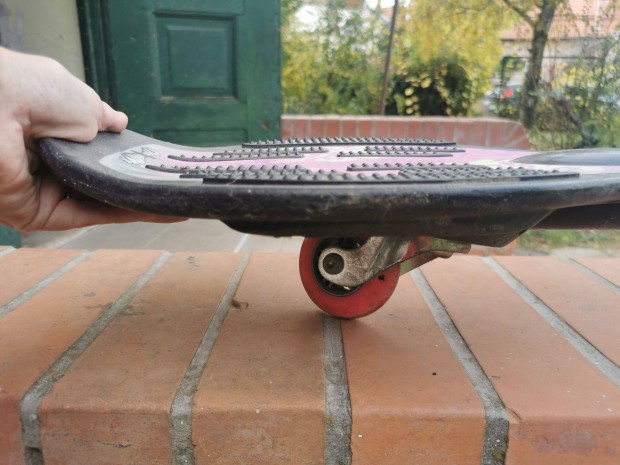 Waveboard grdeszka