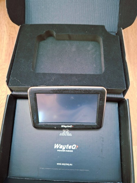 Wayteq X850 feleslegess� v�lt m�holdas navig�ci�, �ron alul elad�