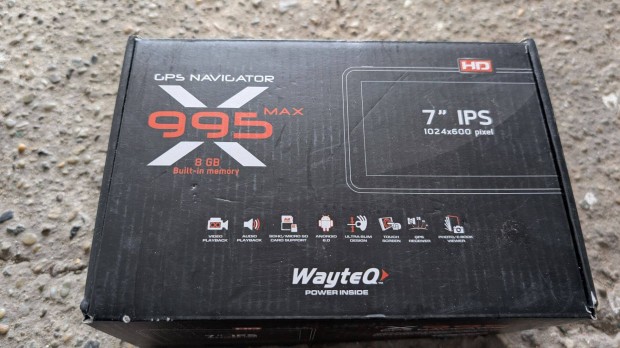 Wayteq X995 max GPS navigáció eredeti dobozában, minden tartozékával