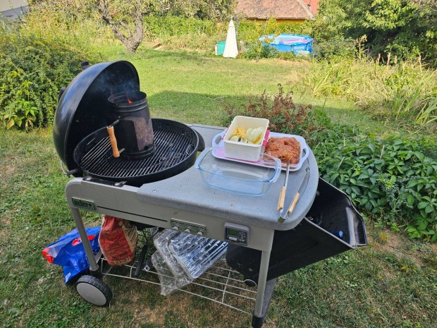 Weber delux grill rendkvli ron