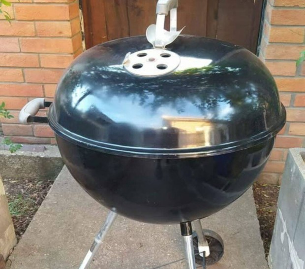 Weber gmbgrill, 57 cm, fekete, olcsn elad!