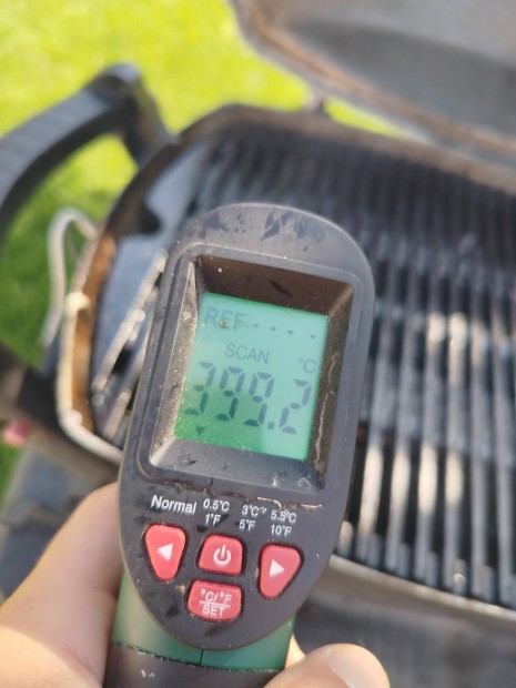 Weber q100 gáz Grill öntvény rácsos