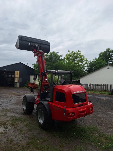 Weidemann 3070 teleszkópos rakodó rakodógép